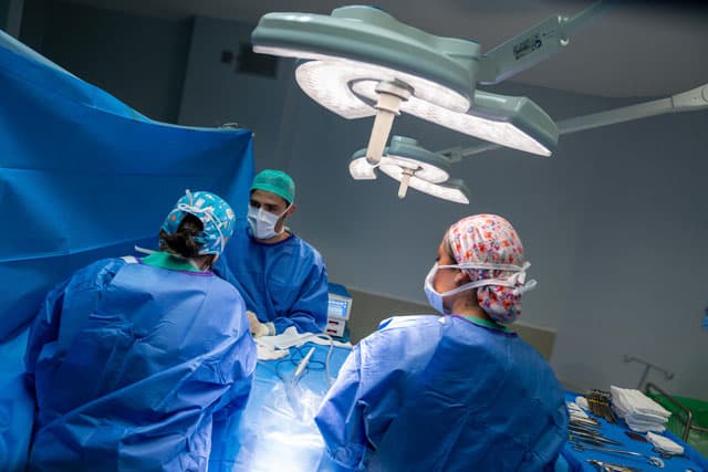 Aumento de pecho con grasa propia en Vigo