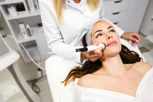 Tratamiento INDIBA: rejuvenezca su piel en Vigo