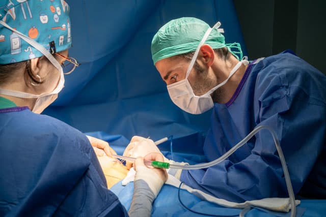 Mamoplastia de aumento en Vigo