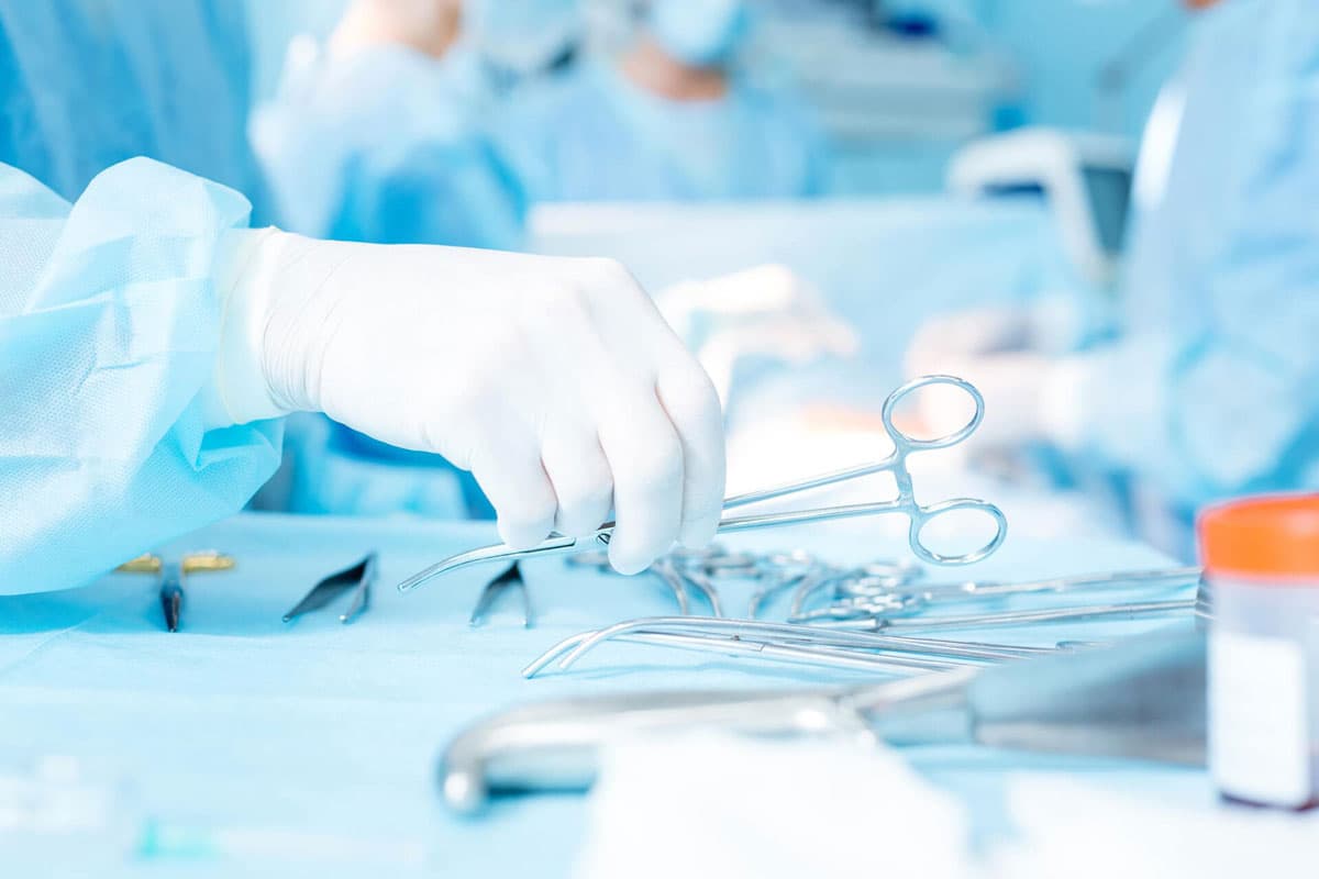 Toda cirugía presenta un porcentaje de resultados no garantizados