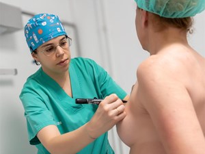 Reducción mamaria: más que estética, una cuestión de salud